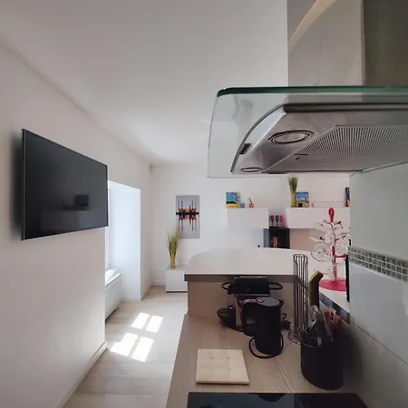 Les Saints Peres Pres Du Vieux Port * La Rochelle (Charente-Maritime)